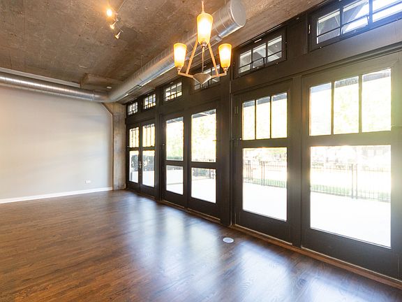 5th image of 1001 W 15th St Unit 130