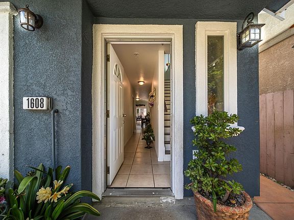 3rd image of 1608 1st Street