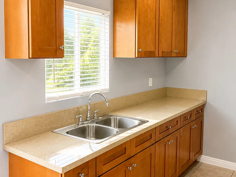7008 Templeton St #F — Photo 2