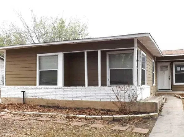 711 Blakeley Dr, San Antonio, TX 78209