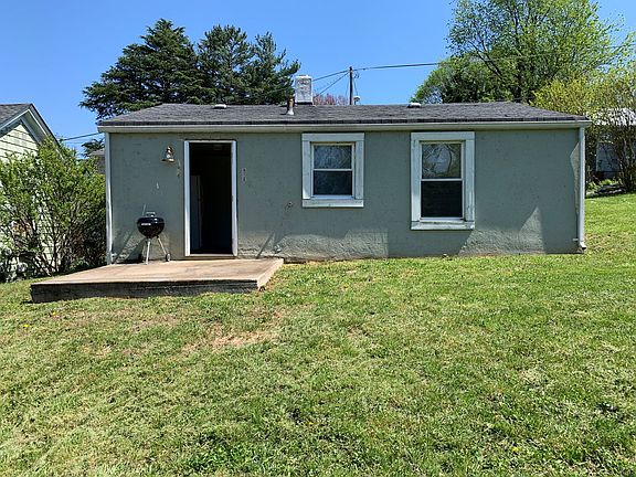 2nd image of 103 Willow St