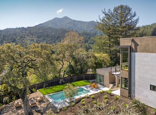 22 Rock Rd, Greenbrae, CA 94904