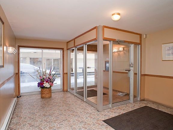 3rd image of 7432 Washington St APT 307