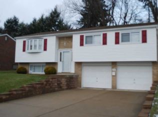 24 Falkirk Dr, Pittsburgh, PA