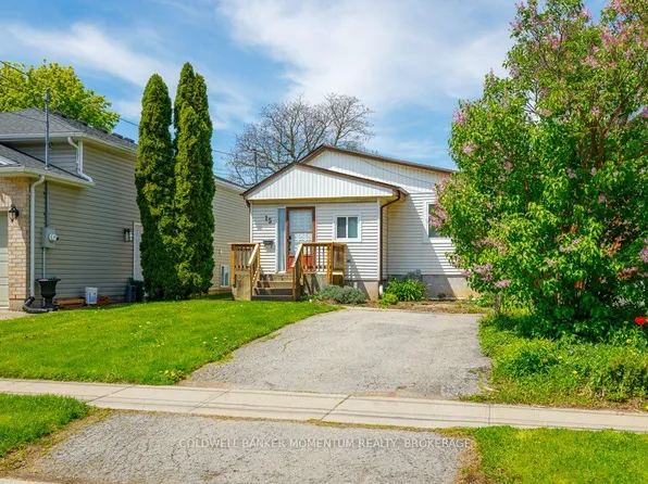 15 Concord Ave, Saint Catharines, ON L2M 5N5