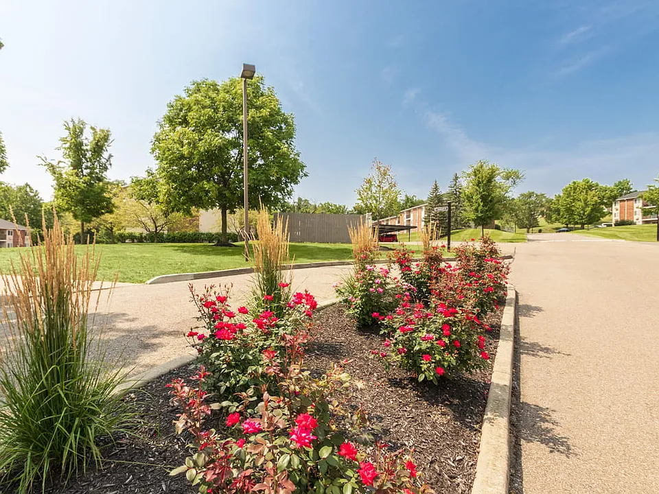 Fairfield Pointe