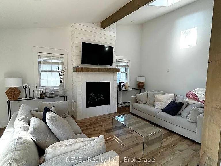 399 Elmwood Ave — Photo 5