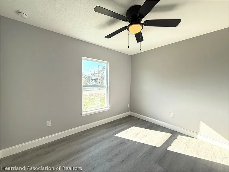 623 Lemon Ave — Photo 16