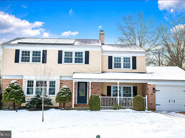 16 Hunter Dr, Bel Air, MD 21014