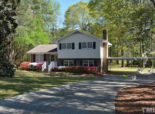 8120 Brently Dr, Apex, NC 27539