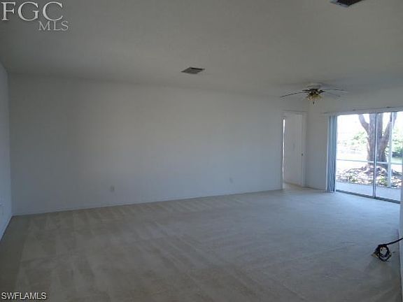5th image of 532 SE 21st Ave