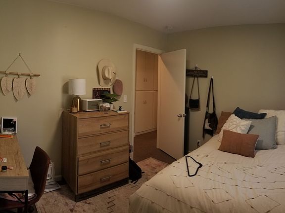 3rd image of 113 Del Sur Way