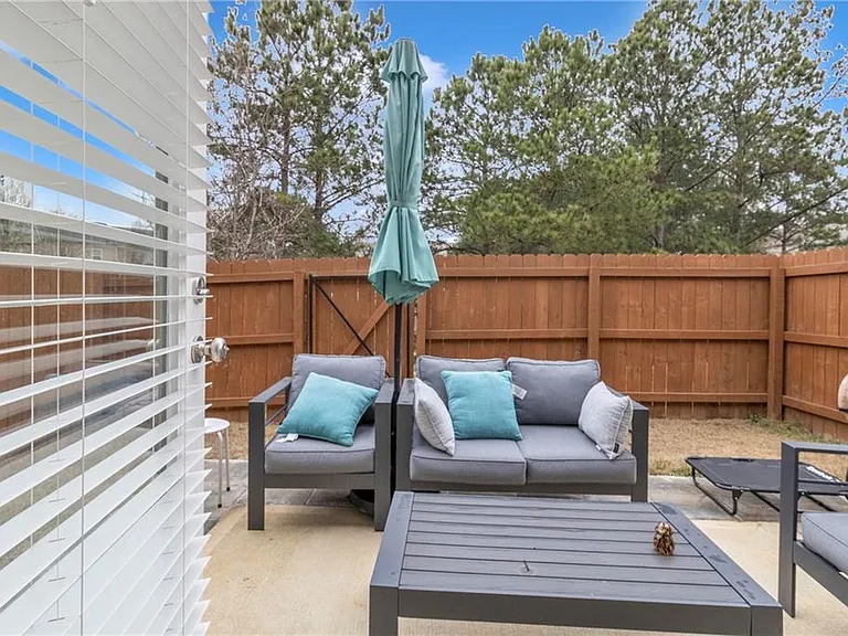 7689 Baron Rd — Photo 37