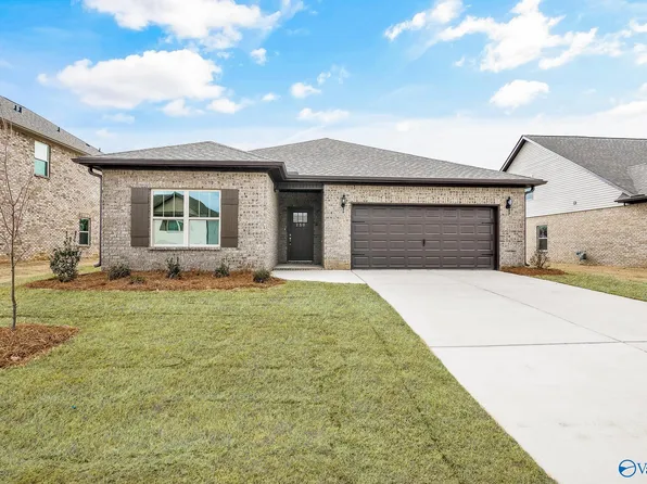 128 Waltrip Dr, Owens Cross Roads, AL 35763