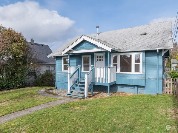 1936 5th Street, Bremerton, WA 98337