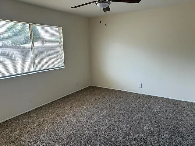 26081 Lawton Ct — Photo 6