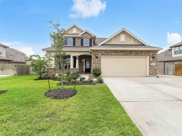 9818 Colonial Downs Dr, Mont Belvieu, TX 77523