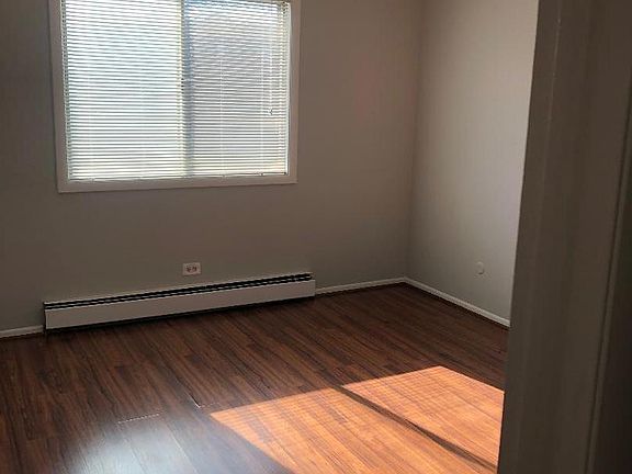4th image of 3512 Salem Walk #A1