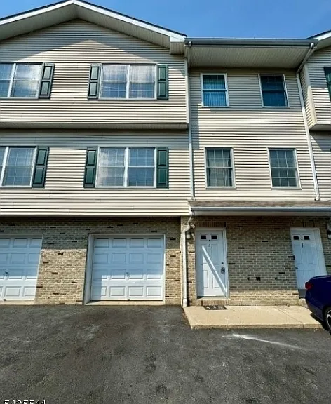 596 Harrison Ave #3 — Photo 1