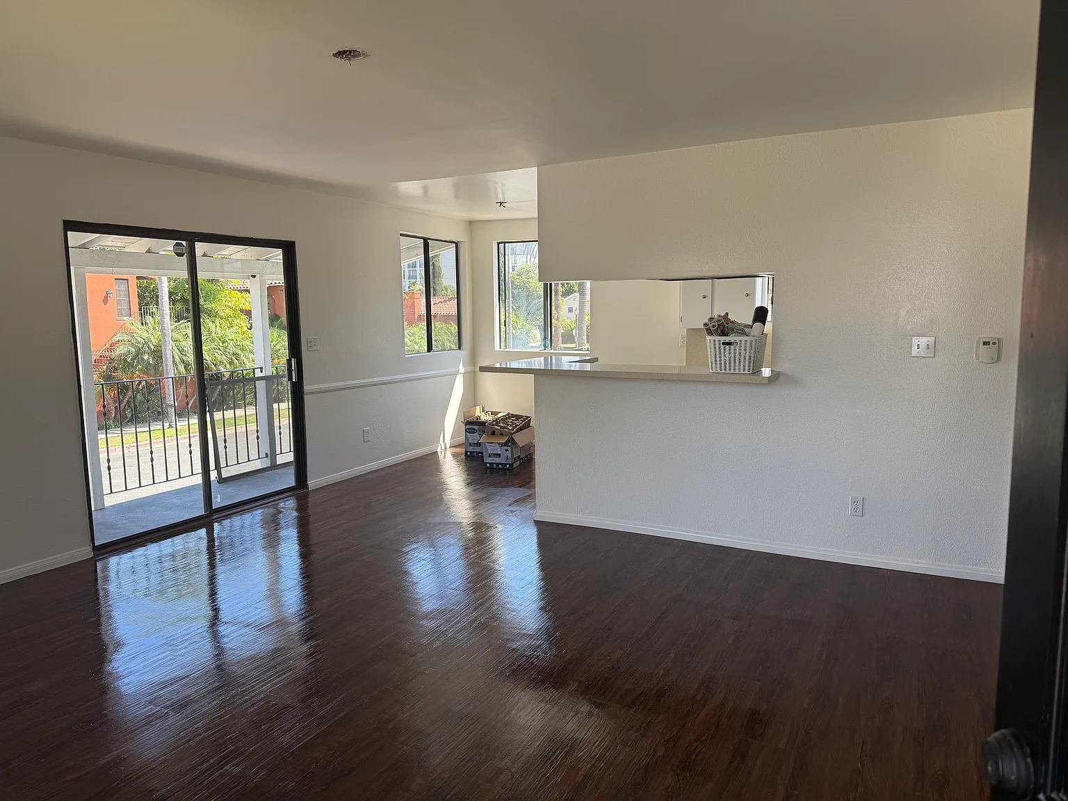 2 bed, 1080 sqft, $2,995 — Photo 4