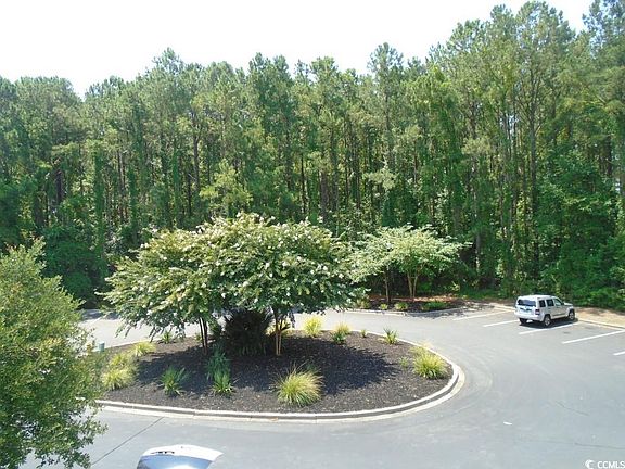 3rd image of 6253 Catalina Dr. #731
