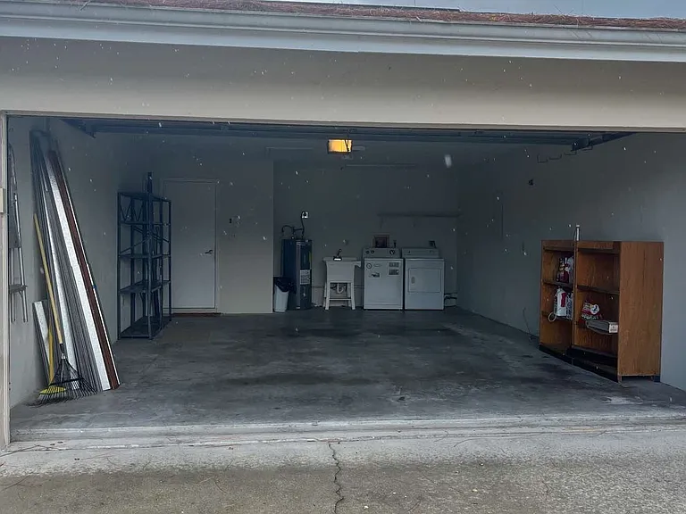 10301 Saint Patrick Ln — Photo 2
