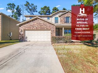 2104 Lost Timbers Dr, Conroe, TX 77304