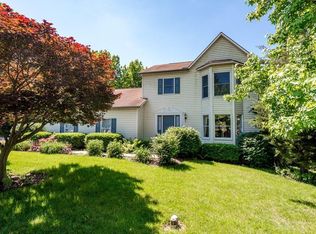 1585 Abbas Ave, Lancaster, PA