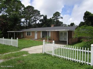444 Seaside Rd, Saint Helena Island, SC 29920