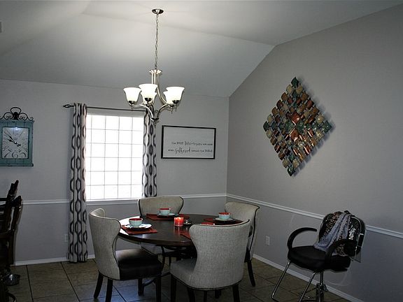3rd image of 4205 Harmony Ln