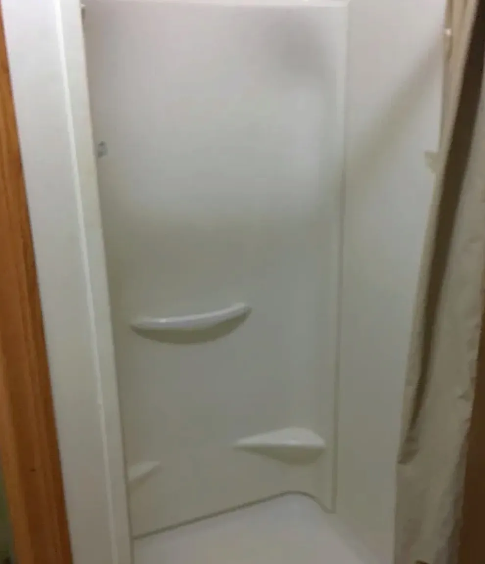 1 bed, 576 sqft, $950 — Photo 2