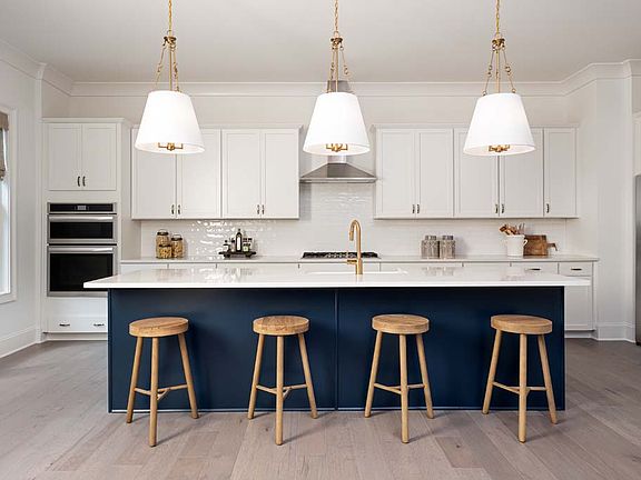 Aria - Rossi Interior Image 1