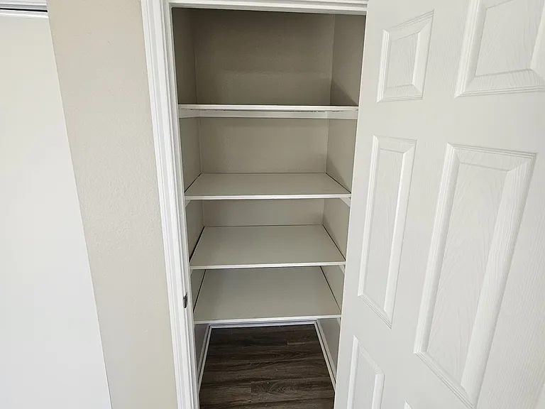 2537 Wilark Dr NW — Photo 12