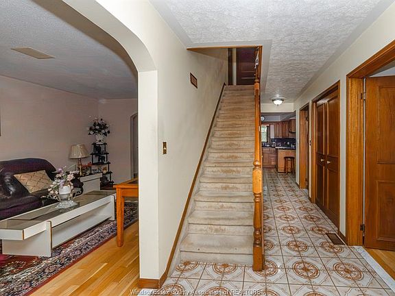 5th image of 148 Tecumseh Rd