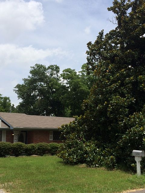 1st image of 123 Furlong Dr