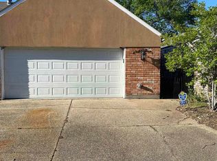 1749 Stonegate Ct, Baton Rouge, LA 70815