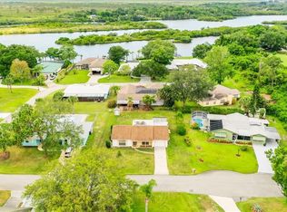 3 Gail Rd, Sebastian, FL 32958