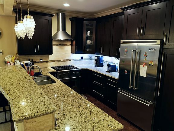 5th image of 858 W Diversey Pkwy #2W