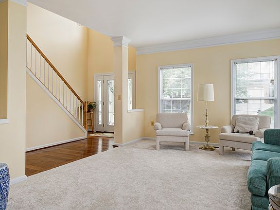 46428 Springwood Ct Sterling