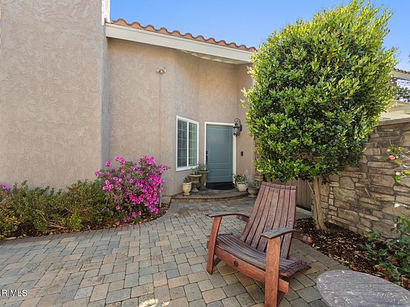 3rd image of 15428 Dracena Ave