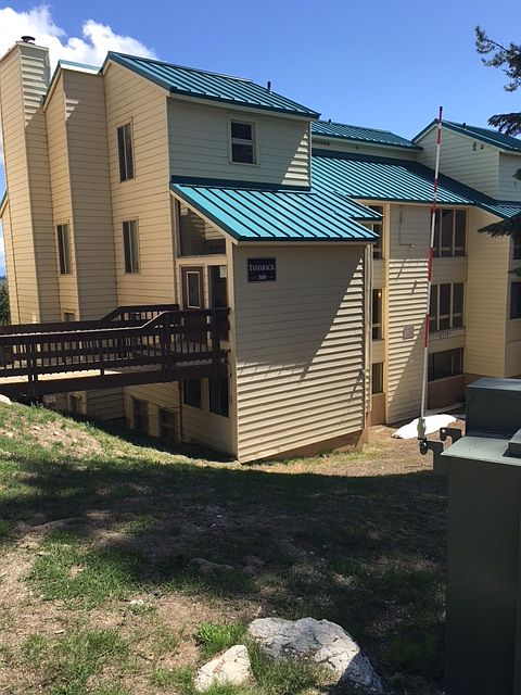 1st image of 28600 N Mount Spokane Park Dr #302