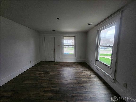 3rd image of 529 N Miami Ave