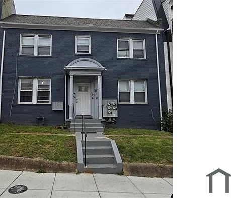 1015 18th St NE #3