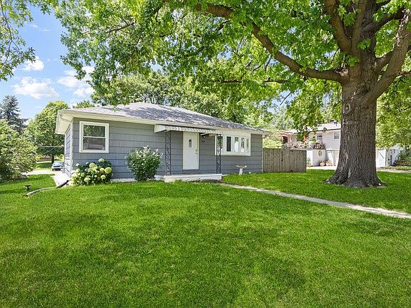 2nd image of 1304 S 39th St