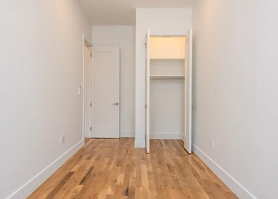 Rented by Nooklyn NYC LLC | media 51