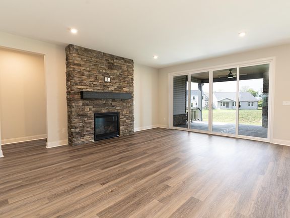 7th image of this home