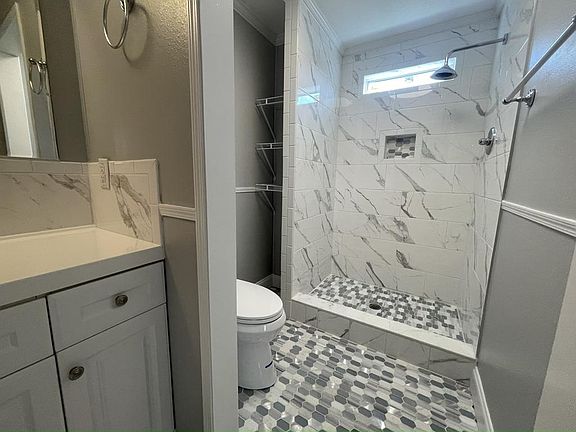 3rd image of 247 Mongoose Ln #247