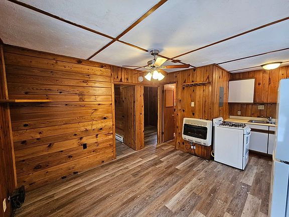 2nd image of 51497 Wildwood Rd #8