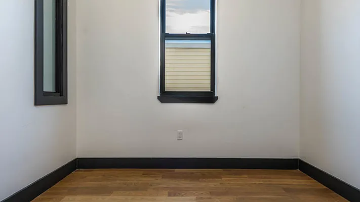 Rented by Nooklyn NYC LLC | media 17