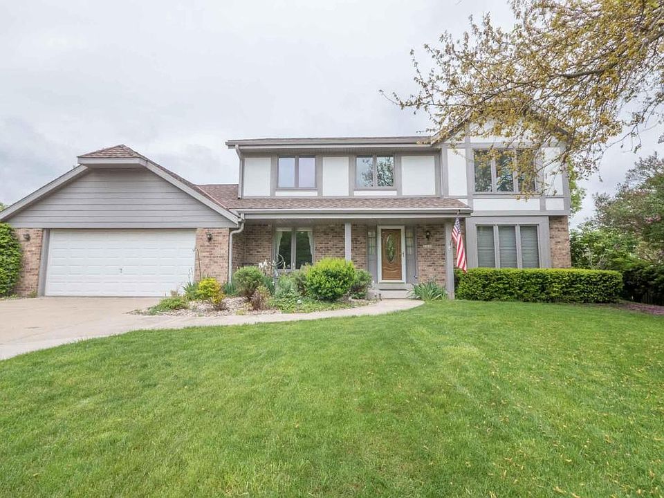 2nd image of 12600 W Weatherstone Ct